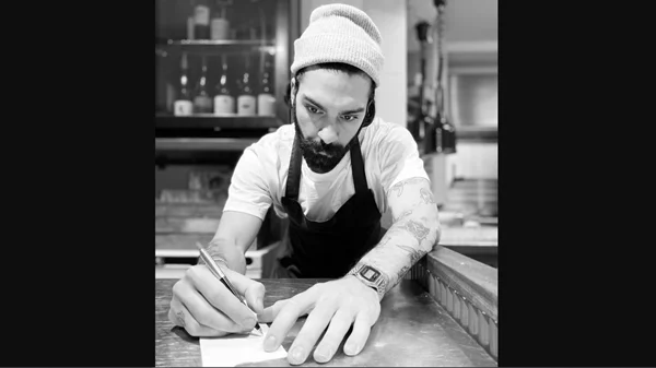 Ο Γιώργος Κατάρας θέλει να ροκάρει το fine dining