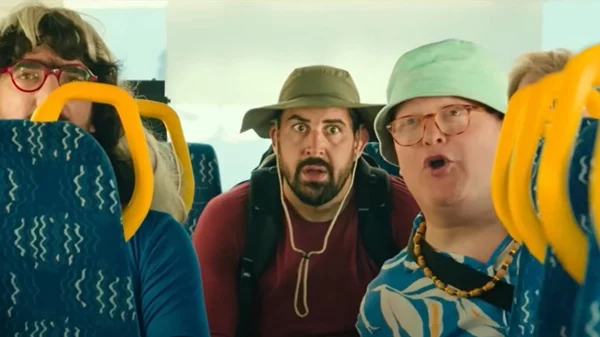 Ένα Μικρό Κόλπο και Κάτι Ακόμα