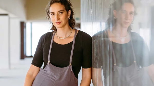 Η Μαρία Σιδέρη για τις γραφές που αντιστέκονται