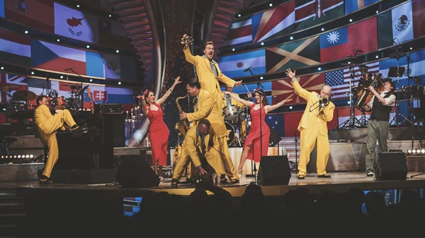 Ένα ξέφρενο επταήμερο party με τους μυθικούς Jive Aces