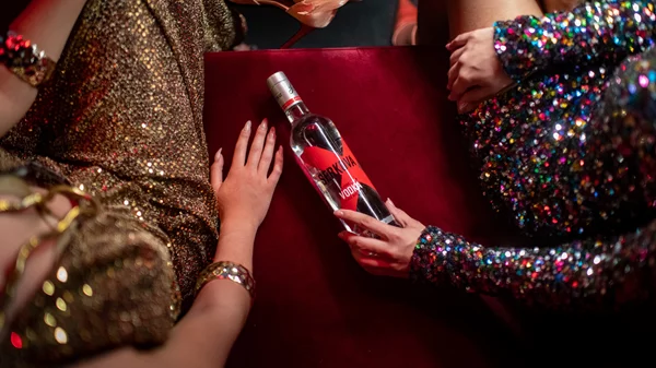 Nightlife Xpress: Η Serkova έκανε τις βραδινές μετακινήσεις σου τα Σάββατα των γιορτών… safe και χωρίς κόστος.