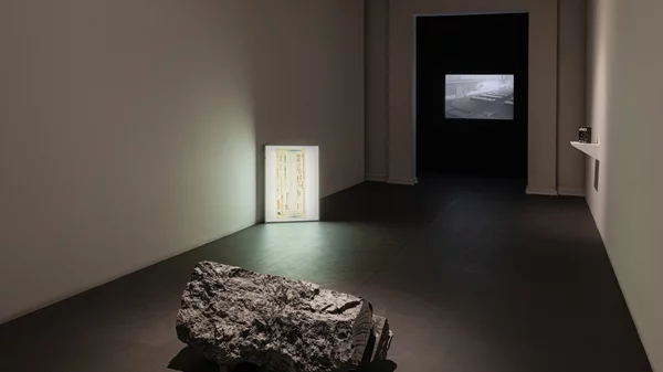 "Unpacking My History": Όταν οι Ιταλοί καλλιτέχνες ξύπνησαν από ένα βαθύ ύπνο και αποφάσισαν να λερώσουν τα χέρια τους