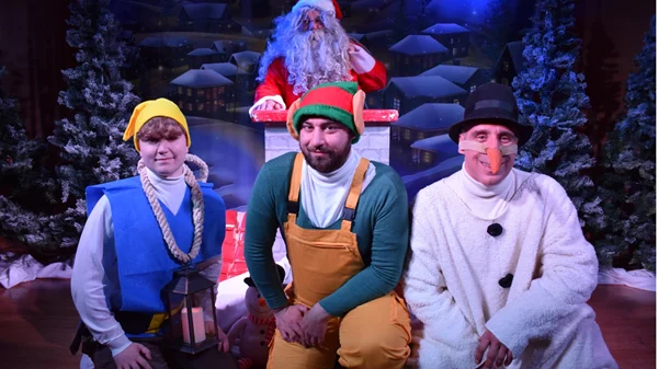 "Η μαγική καμινάδα των Χριστουγέννων" σκορπίζει ξανά το γιορτινό πνεύμα