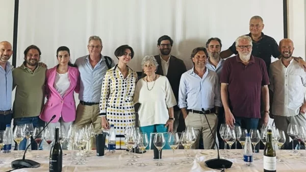 Η ετικέτα του Οινοποιείου Χατζηδάκη που "έκλεψε" τις εντυπώσεις στο Festavico της Ιταλίας