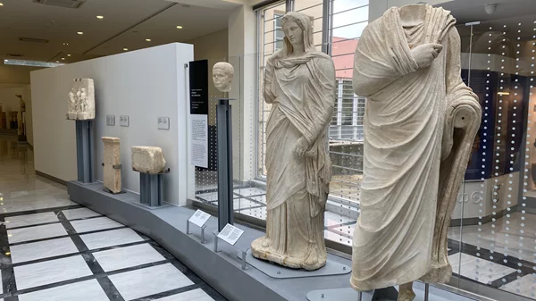 Εγκαινιάστηκε το Αρχαιολογικό Μουσείο Πολυγύρου