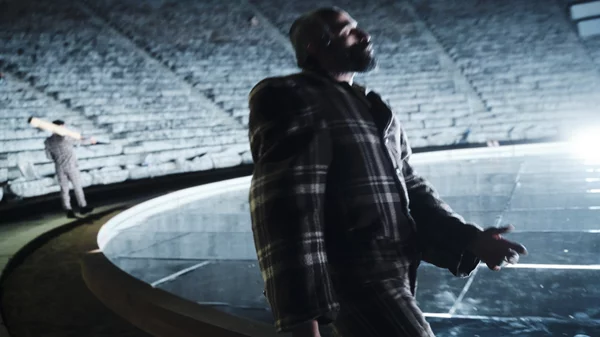 Αναβάλλονται σήμερα τα "Βατράχια" στο Θέατρο Πέτρας