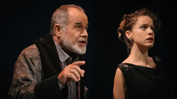 Τέσσερις παραστάσεις για θεατρόφιλους και μη για να διαλέξεις αυτά τα Χριστούγεννα