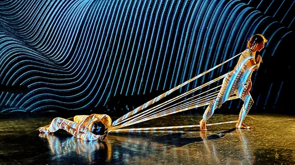 Το GesamtAtelier επιστρέφει στην Αθήνα με τη διαμεσική παράσταση "Loom" στο πλαίσιο του  Χορός@Μegaron Underground