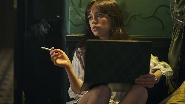 Η "Ευνοούμενη του Μίλερ" Τζένα Ορτέγκα στη Nova