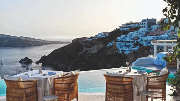 Η γαστρονομία της καλοκαιρινής Ελλάδας - Σε αυτά τα εστιατόρια και ταβέρνες θα φάμε στις διακοπές