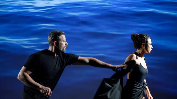 Θέατρο Άλφα - "Ληναίος-Φωτίου":  Ο έρωτας θριαμβεύει