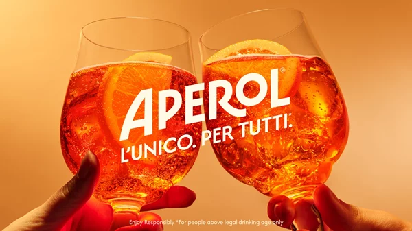 "L’ unico. Per tutti": Ένα Aperol Spritz για όλους