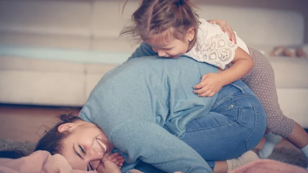 Με αυτούς τους τρόπους τα παιδιά δείχνουν ότι θέλουν αρκετή προσοχή παραπάνω