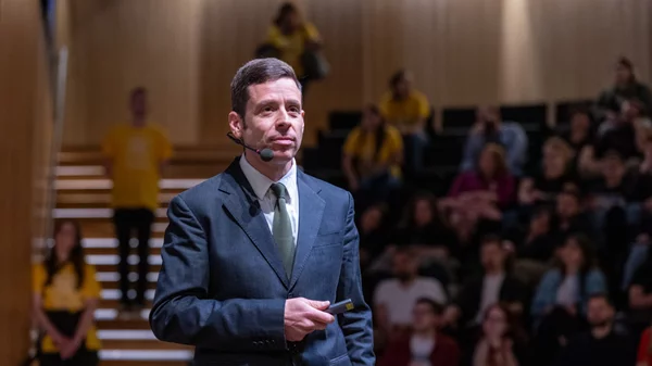 Οι Stand up comedy παραστάσεις της εβδομάδας (13-19/3)