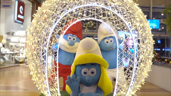 Ραντεβού στο AVENUE για τα πιο μαγικά Στρουμφοχριστούγεννα!