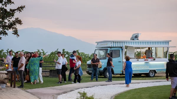 "Grapes & Beats": To Οινοποιείο Nico Lazaridi αποχαιρέτησε το καλοκαίρι όπως του άξιζε κλείνοντας το μάτι στη νέα σεζόν