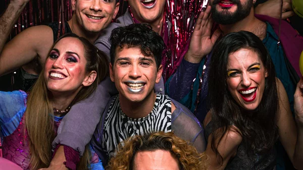 "Διαβάστηκε...": Σύγχρονη ελληνική κωμωδία για την περιπλοκότητα των σχέσεων