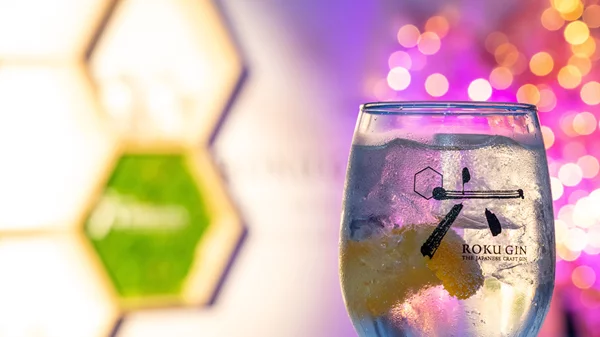 ΤΟ ROKU GIN ΜΑΣ ΕΚΑΝΕ ΝΑ ΝΙΩΣΟΥΜΕ "ALIVE WITH THE BEST OF EVERY SEASON"!