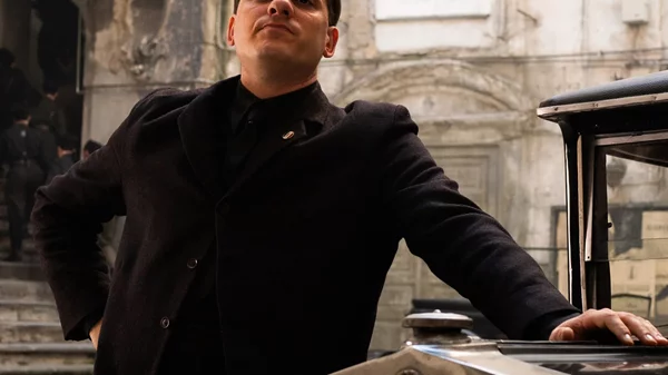 3 σειρές που αξίζει να δεις αυτό το Σαββατοκύριακο