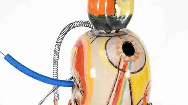 "REBIRTH": Πώς μια έκθεση κεραμικής αντικατοπτρίζει τον κύκλο της ζωής;