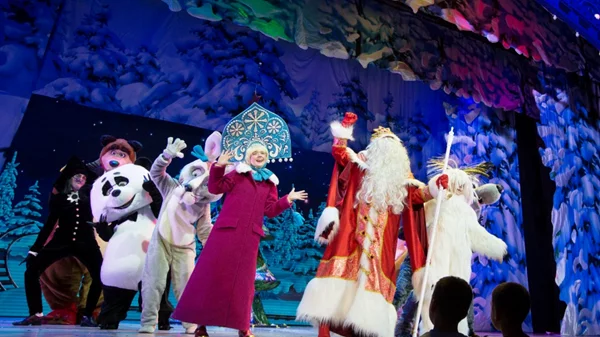 Πέντε παραστάσεις για μαγικά Χριστούγεννα στο Christmas Theater