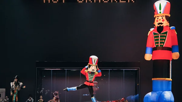 "Καρυοθραύστης" the glam edition της Λυρικής Σκηνής