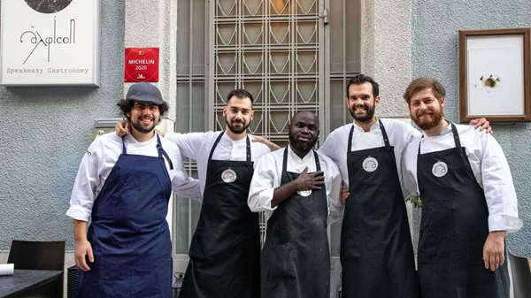 Το "Alficon" γιορτάζει τα τέταρτα γενέθλιά του