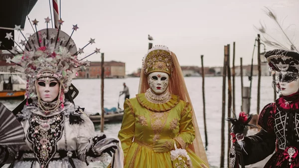 Καρναβάλι Βενετίας: Ταξιδέψαμε στο γοητευτικό βενετσιάνικο κόσμο μιας άλλης εποχής