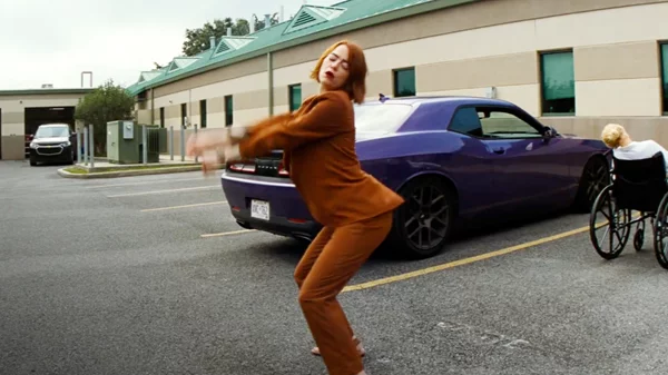 77ο Φεστιβάλ Καννών: Ο Λάνθιμος διηγείται κατασκότεινες "Ιστορίες Καλοσύνης"