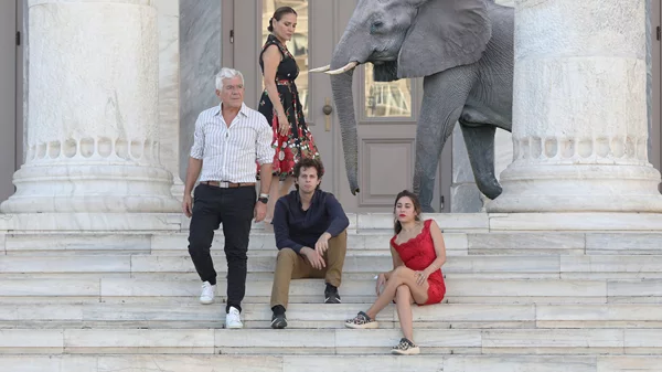 "Ο ελέφας": Ένα ιδιαίτερο νεοελληνικό έργο σκηνοθετεί ο Λευτέρης Γιοβανίδης