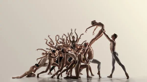 Ξεκινά η συζήτηση για μια Δημόσια Ανώτατη Εκπαίδευση Χορού