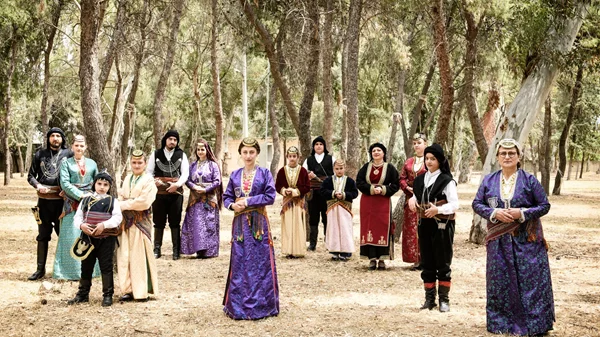 "Μυστήριο 85 Μοτίβα της πόλης" & "Μυστήριο 13 Ε_ΦΥΓΑ": Όταν καταξιωμένοι δημιουργοί συναντούν την τοπική κοινότητα της Ελευσίνας