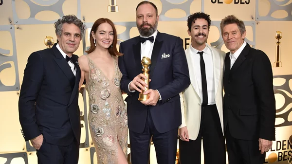 Χρυσές Σφαίρες 2024: Σε "Poor Things" και "Οπενχάιμερ" τα μεγάλα βραβεία της βραδιάς