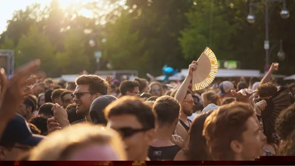 Δύο πάρκα, δύο πάρτι: Τα άχαστα του Σάββατου
