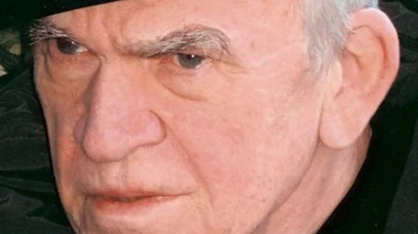 Πέθανε ο πολυβραβευμένος συγγραφέας Μίλαν Κούντερα