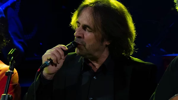 Ο Βασίλης Λέκκας στον αστερισμό του Τόλη Βοσκόπουλου