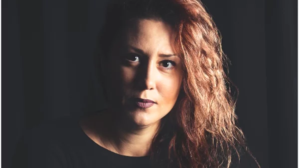 Κωνσταντίνα Νικολαΐδη: "Οι άνθρωποι βλέπουμε μέσα από μια περιορισμένη οπτική γωνία"