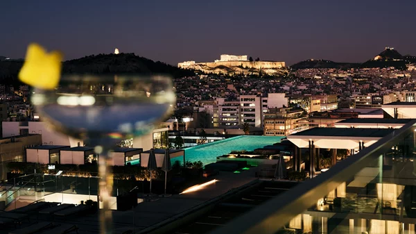 Το "Grand Hyatt Athens" είναι ένας καλοκαιρινός προορισμός από μόνος του