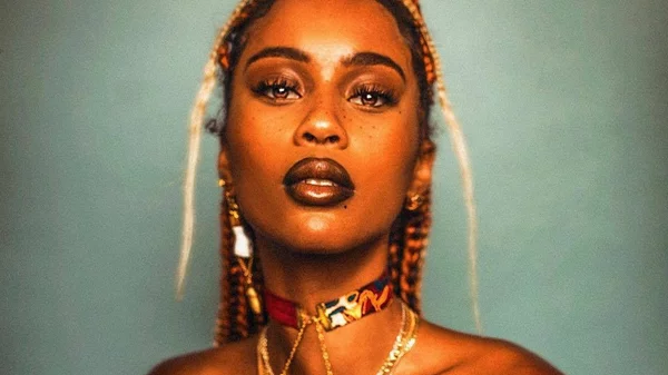 Το απρόβλεπτο fusion της IAMDDB μας κάνει να ψάχνουμε νέους όρους