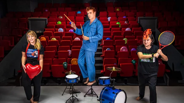 "Χάπι": Ένα έργο για το θεραπευτικό θαύμα του θεάτρου