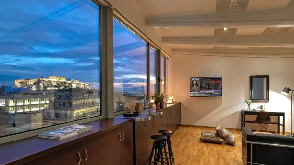 ARIA HOTELS: Τι λέτε για χριστουγεννιάτικη απόδραση στο Κέντρο;