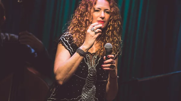 "Brazilian Romance" στο Theatre of the No: Ένα μουσικό ταξίδι στη Βραζιλία με την Μιράντα Βερούλη