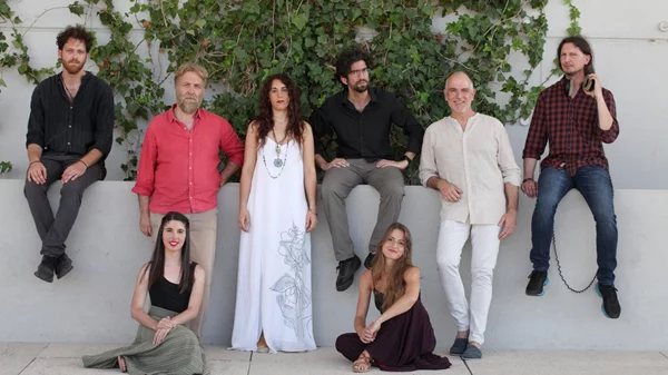 Μεσογειακή παράδοση και ήχοι της Κάτω Ιταλίας ζωντανεύουν σε μια βραδιά με τους Encardia