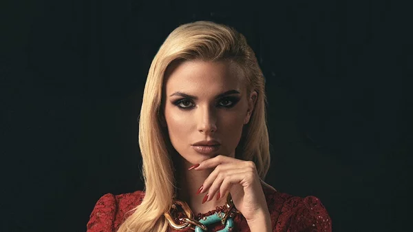 Η Κατερίνα Λιόλιου κατεβαίνει στην Αθήνα