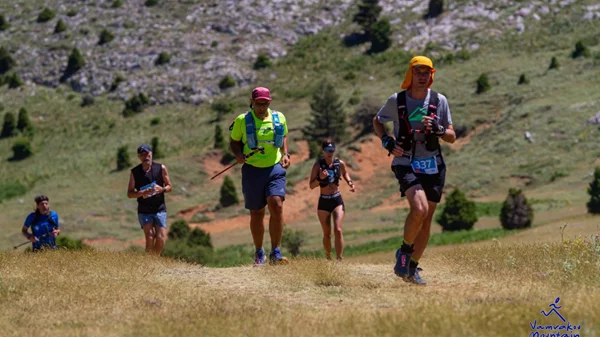 Φέτος τρέχουμε όλοι μαζί στο Vamvakou Mountain Run 2023!
