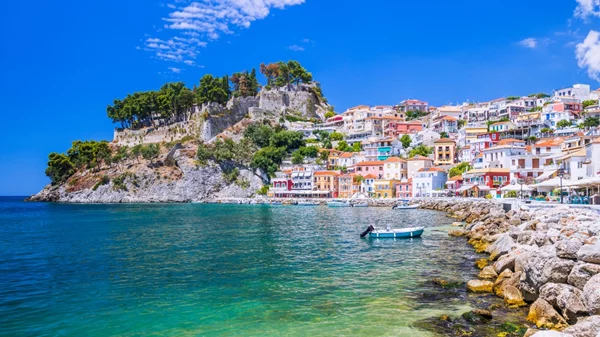 10 λόγοι για διακοπές στην Πάργα