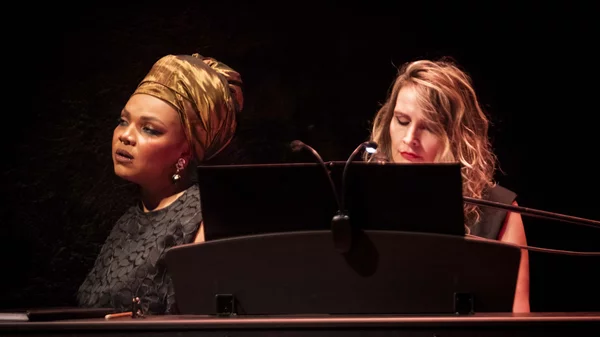 Παράταση για άλλες 4 Παρασκευές για το "Nina Simone – 4 οκτάβες Ελευθερίας"