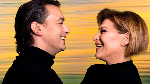 Ο Γιάννης Κότσιρας και η Γιώτα Νέγκα συναντιούνται για τελευταία φορά επί σκηνής