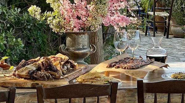 Στα εστιατόρια της Κρήτης για κορυφαία ελληνική κουζίνα