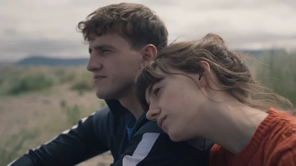 Το σπαρακτικό "Normal People" ήρθε στο Cinobo